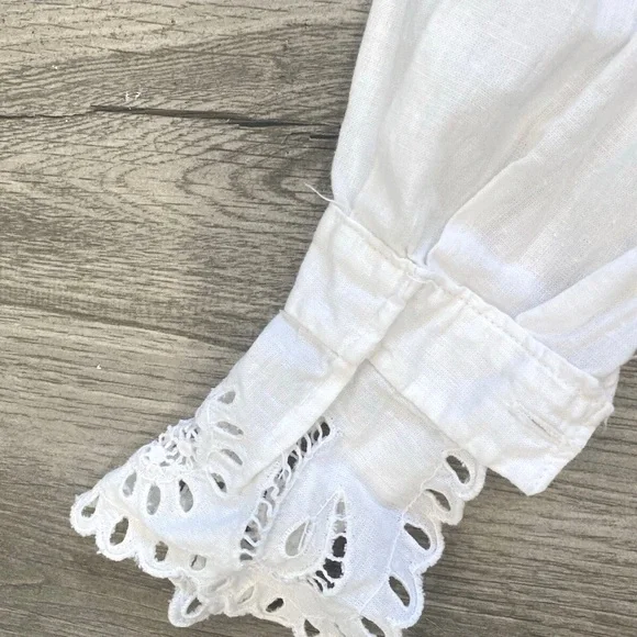 Elegant White Long Sleeve Women's Vintage Blouse (UNIQUE) - Picture 8 of 11